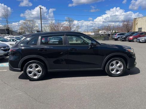 Certified 2024 Honda HR-V LX image 4