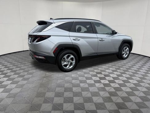Used 2023 Hyundai Tucson SEL AWD/4WD image 5