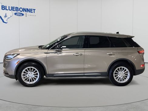 Used 2020 Lincoln Corsair AWD image 8