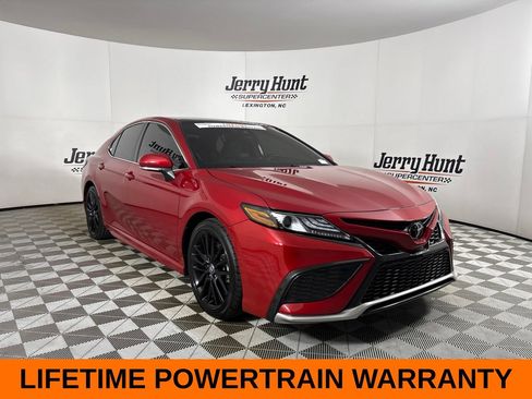 Used 2023 Toyota Camry XSE w/ Navigation Package FWD image 4