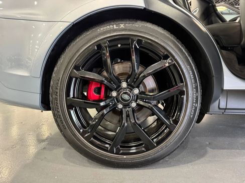 Used 2021 Land Rover Range Rover Sport SVR image 37