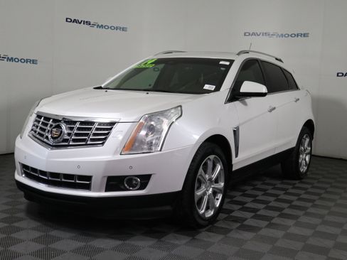 Used 2014 Cadillac SRX Performance w/ Driver Awareness Package image 11