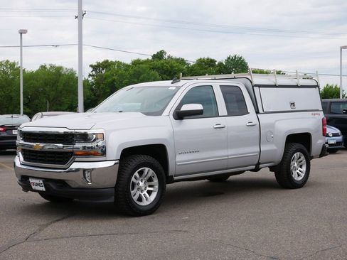 Used 2016 Chevrolet Silverado 1500 LT w/ All Star Edition AWD/4WD image 3