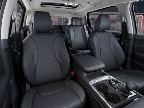 New 2026 Kia Carnival SX Prestige FWD image 15