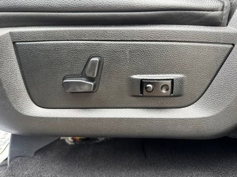 Used 2018 RAM 1500 Sport w/ Sport Premium Group AWD/4WD image 12