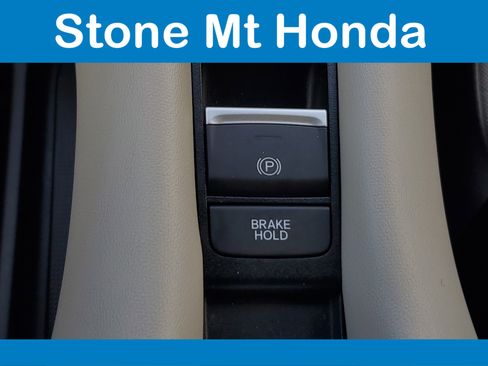 Used 2024 Honda HR-V LX image 32