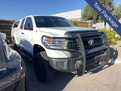 Used 2016 Toyota Tundra SR w/ Tow Package RWD image 5