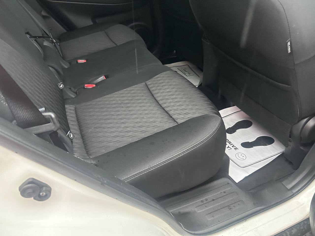 Used 2018 Nissan Rogue SV w/ Premium Package AWD/4WD image 11