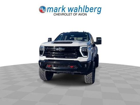 New 2025 Chevrolet Silverado 2500 LTZ w/ Trail Boss Package AWD/4WD image 3
