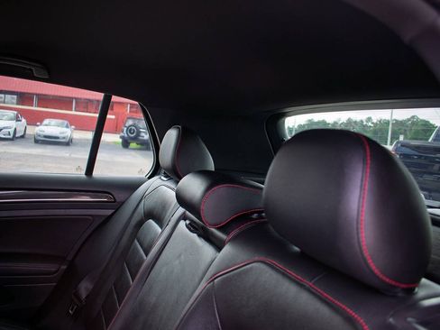 Used 2016 Volkswagen GTI Autobahn w/ Lighting Package (SEL) FWD image 32