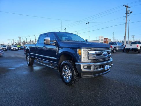 Used 2017 Ford F350 Lariat w/ Lariat Ultimate Package image 4