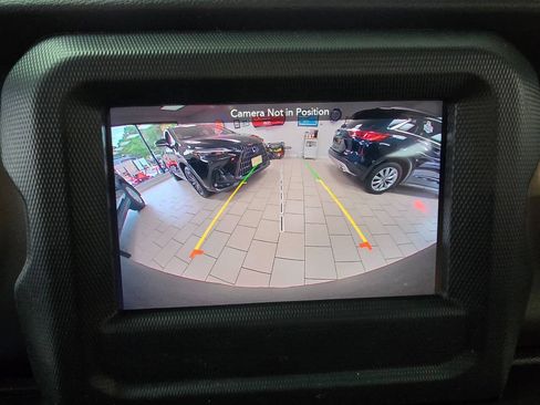 Used 2022 Jeep Wrangler Unlimited Sport AWD/4WD image 30