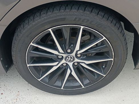 Used 2023 Toyota Camry SE FWD image 23