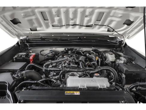 Used 2025 Toyota Tacoma SR RWD image 10