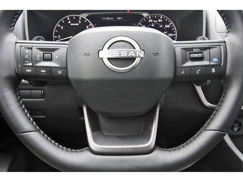 Certified 2025 Nissan Rogue SV w/ SV Premium Package image 17