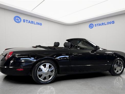 Used 2003 Ford Thunderbird image 10