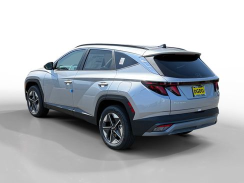 New 2025 Hyundai Tucson SEL image 3