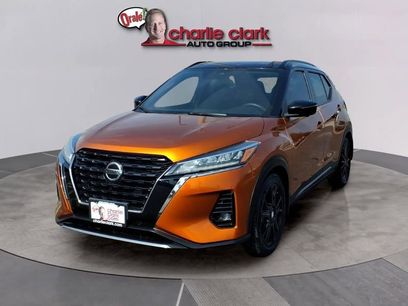 Used 2021 Nissan Kicks SR