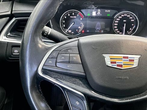 Used 2021 Cadillac XT5 Premium Luxury AWD/4WD image 26