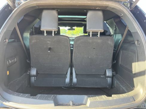 Used 2018 Ford Explorer Sport w/ Equipment Group 401A AWD/4WD image 26