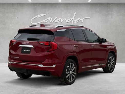Used 2018 GMC Terrain Denali w/ Driver Alert Package II FWD image 16