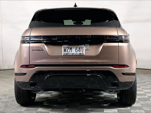 Used 2024 Land Rover Range Rover Evoque Dynamic SE image 3