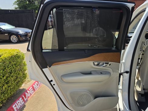 Used 2016 Volvo XC90 T6 Inscription AWD/4WD image 23