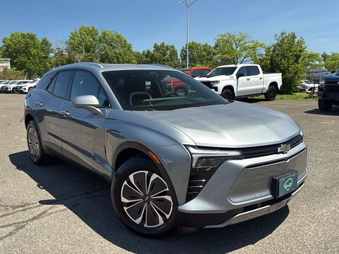 Certified 2025 Chevrolet Blazer EV LT AWD/4WD image 1