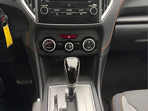 Used 2021 Subaru Crosstrek 2.0i Premium image 15