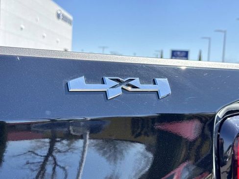 New 2026 GMC Sierra 1500 Elevation image 11