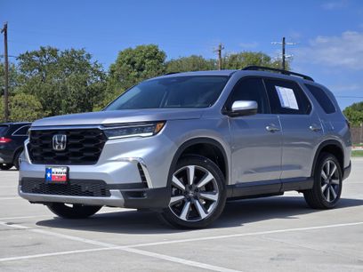 Used 2025 Honda Pilot Touring