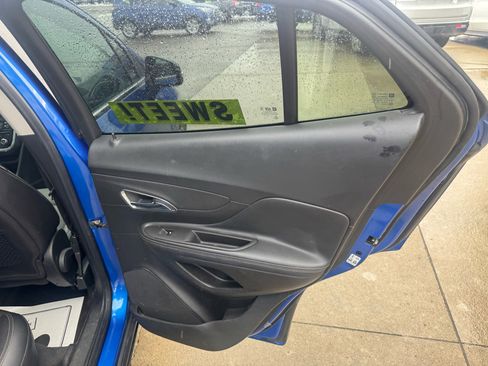 Used 2015 Buick Encore Base FWD image 17