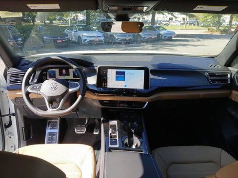 New 2026 Volkswagen Atlas Cross Sport SEL R-Line image 12