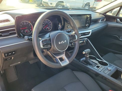 Used 2023 Kia K5 LXS image 20