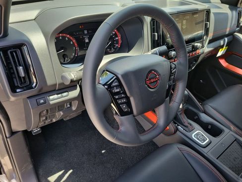 New 2026 Nissan Frontier PRO-4X AWD/4WD image 18