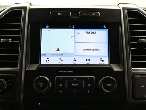 Used 2018 Ford F150 XLT w/ Equipment Group 302A Luxury RWD image 29