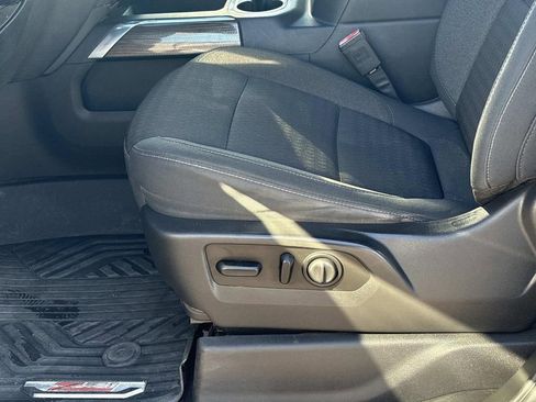 Used 2020 Chevrolet Silverado 1500 LT Trail Boss image 26