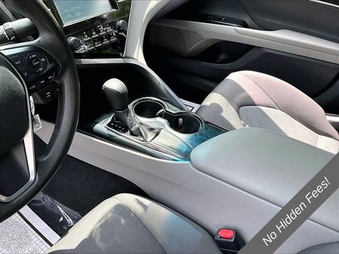 Used 2018 Toyota Camry LE w/ Protection Package (Q2) FWD image 13