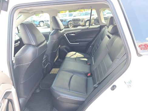 Certified 2021 Toyota RAV4 XLE Premium AWD/4WD image 14