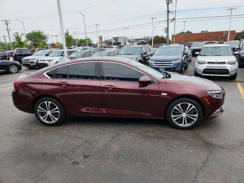 Used 2018 Buick Regal Preferred w/ Driver Confidence Package #1 image 8