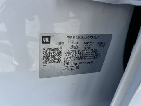 Used 2023 Chevrolet Malibu LT image 36