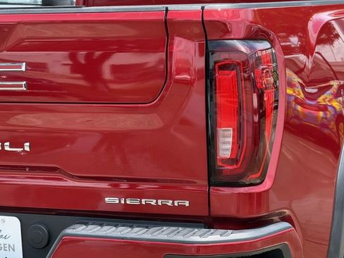 Used 2022 GMC Sierra 2500 Denali w/ Denali Ultimate Package AWD/4WD image 5