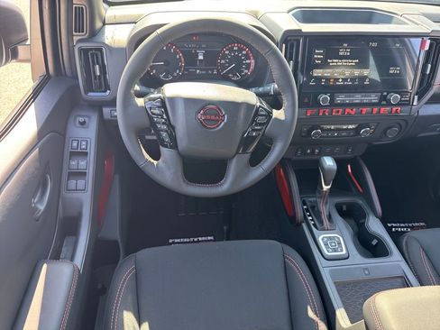 New 2026 Nissan Frontier PRO-4X w/ Pro-4x Convenience Package image 11