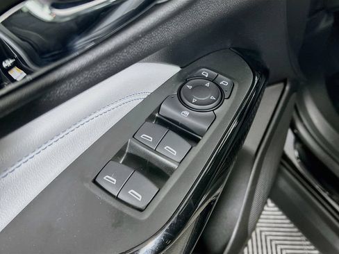 New 2026 Chevrolet Trax LT w/ Driver Confidence Package FWD image 31