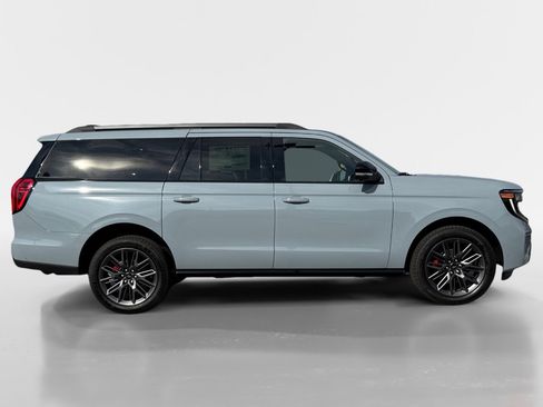New 2025 Ford Expedition Max Platinum w/ Stealth Performance Package image 7
