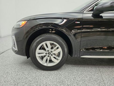 Used 2023 Audi Q5 2.0T Premium w/ Convenience Package AWD/4WD image 30