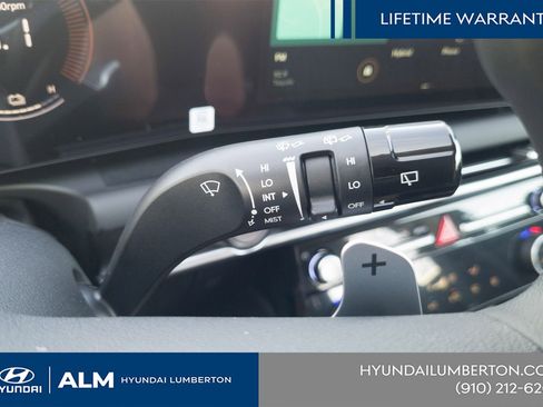 New 2026 Hyundai Tucson Blue SE image 31