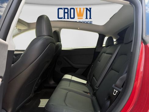 Used 2023 Tesla Model Y Long Range AWD/4WD image 9