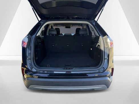 Used 2021 Ford Edge SEL image 33