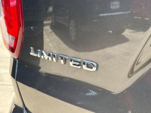Used 2016 Ford Explorer Limited FWD image 12